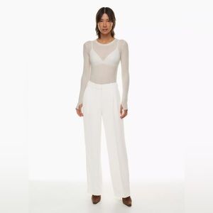 Aritzia Effortless Pant in Light Birch 00